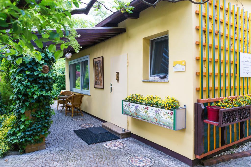 Gartenhaus Steffie พอทสดัม ภายนอก รูปภาพ